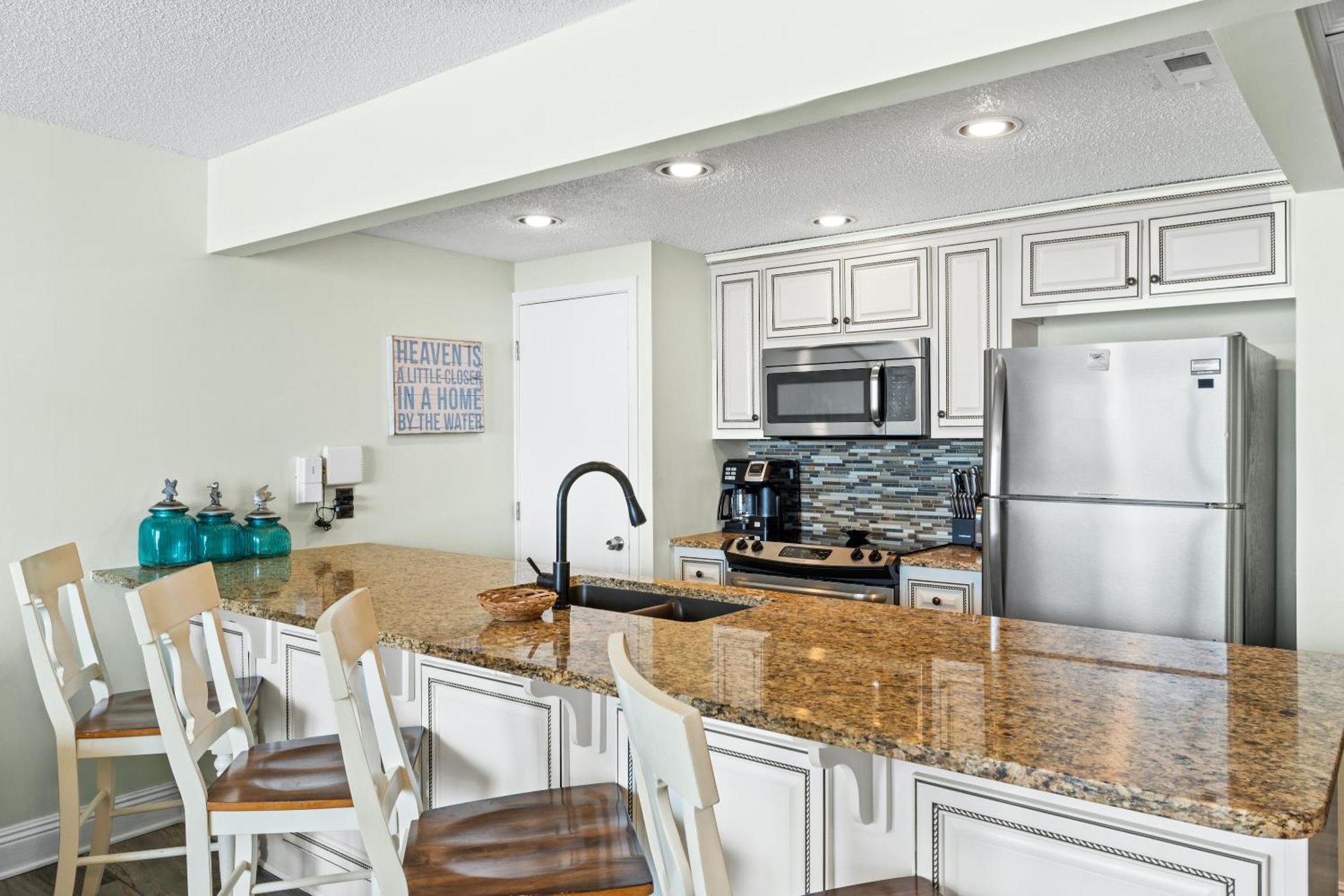 Edgewater Beach Resort By Panhandle Getaways Panama City Beach Rum bild